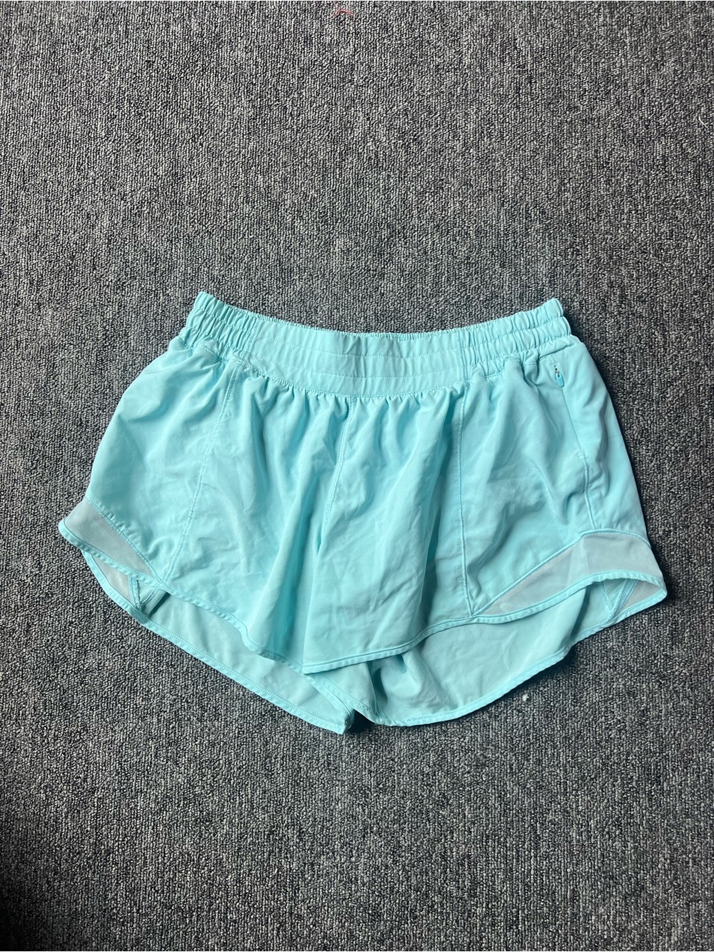 Lululemon Light Blue Women's Hotty Hot Low Waisted Short